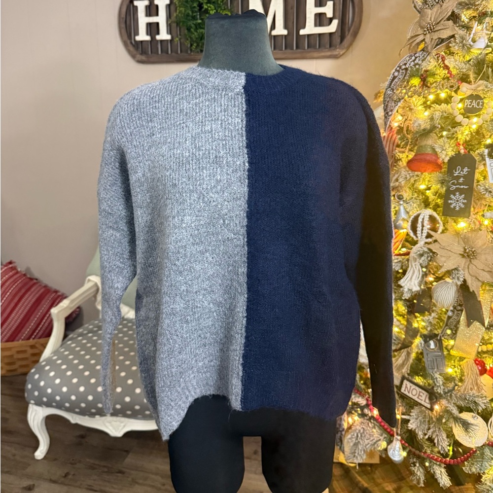 Pinch • Colorblock Sweater - Picture 7 of 11